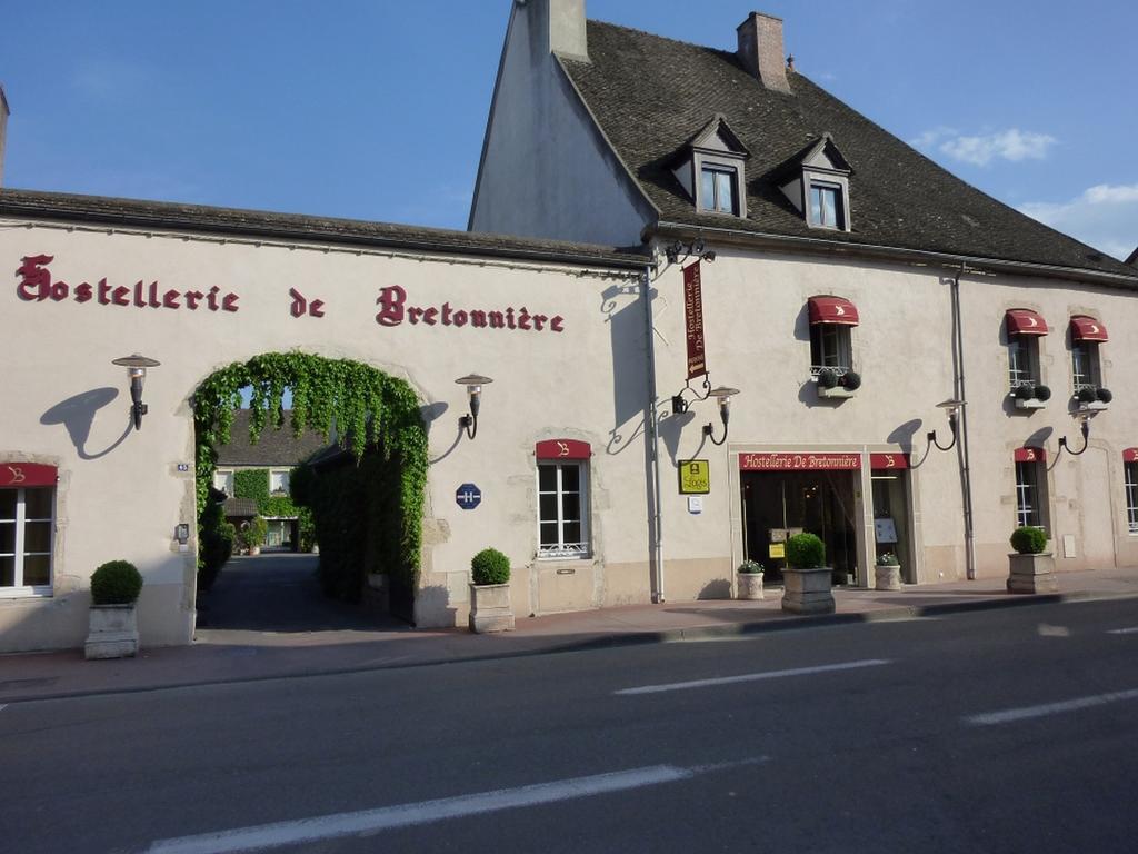 Hostellerie De Bretonniere - Groupe Logis Hotels Beaune  Bagian luar foto