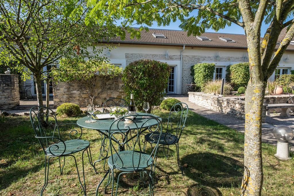 Hostellerie De Bretonniere - Groupe Logis Hotels Beaune  Bagian luar foto