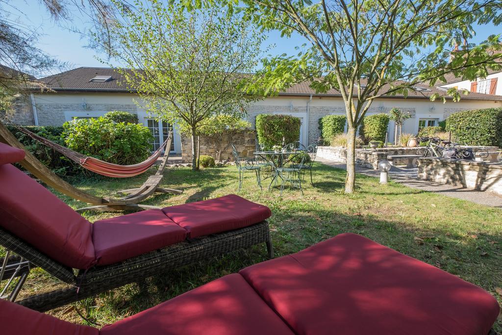 Hostellerie De Bretonniere - Groupe Logis Hotels Beaune  Bagian luar foto